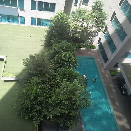 Estelar Apartments At Mercu Summer Klcc Куала-Лумпур Экстерьер фото
