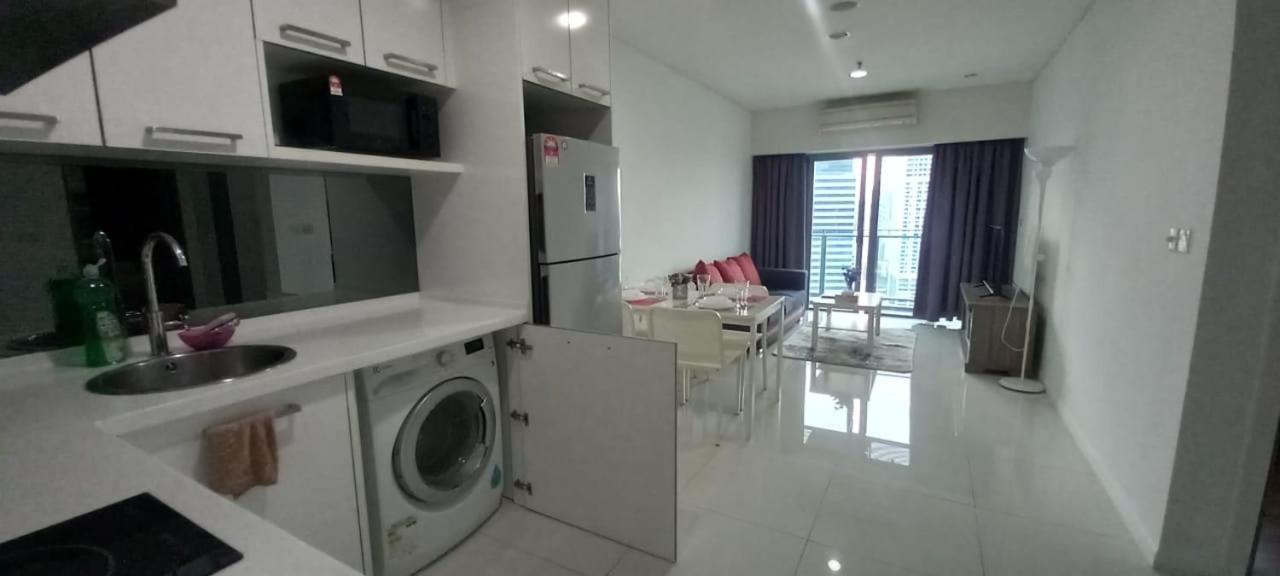 Estelar Apartments At Mercu Summer Klcc Куала-Лумпур Экстерьер фото